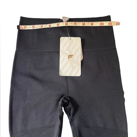 NWT Fabletics High -Waisted Seamless Mesh Leggings Size XS - Picture 6 of 8